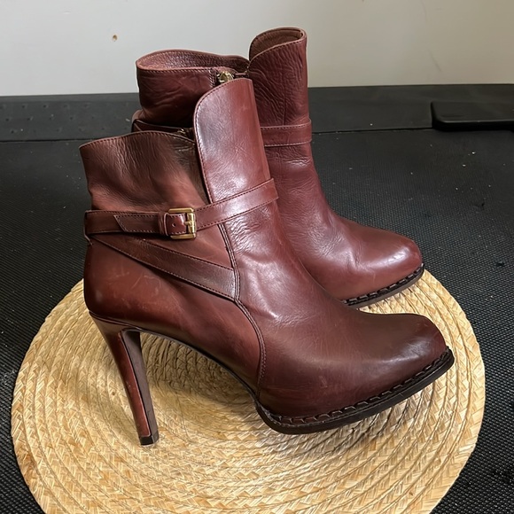 Pedro Miralles 1959 Leather Disstress Color Tone Burgundy Ankle Booties Size 40 - Picture 2 of 15